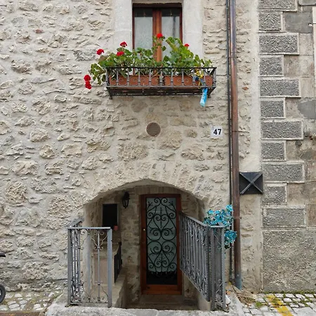 La Casetta Nel Borgo Fra Roccaraso E Natura Lägenhet *